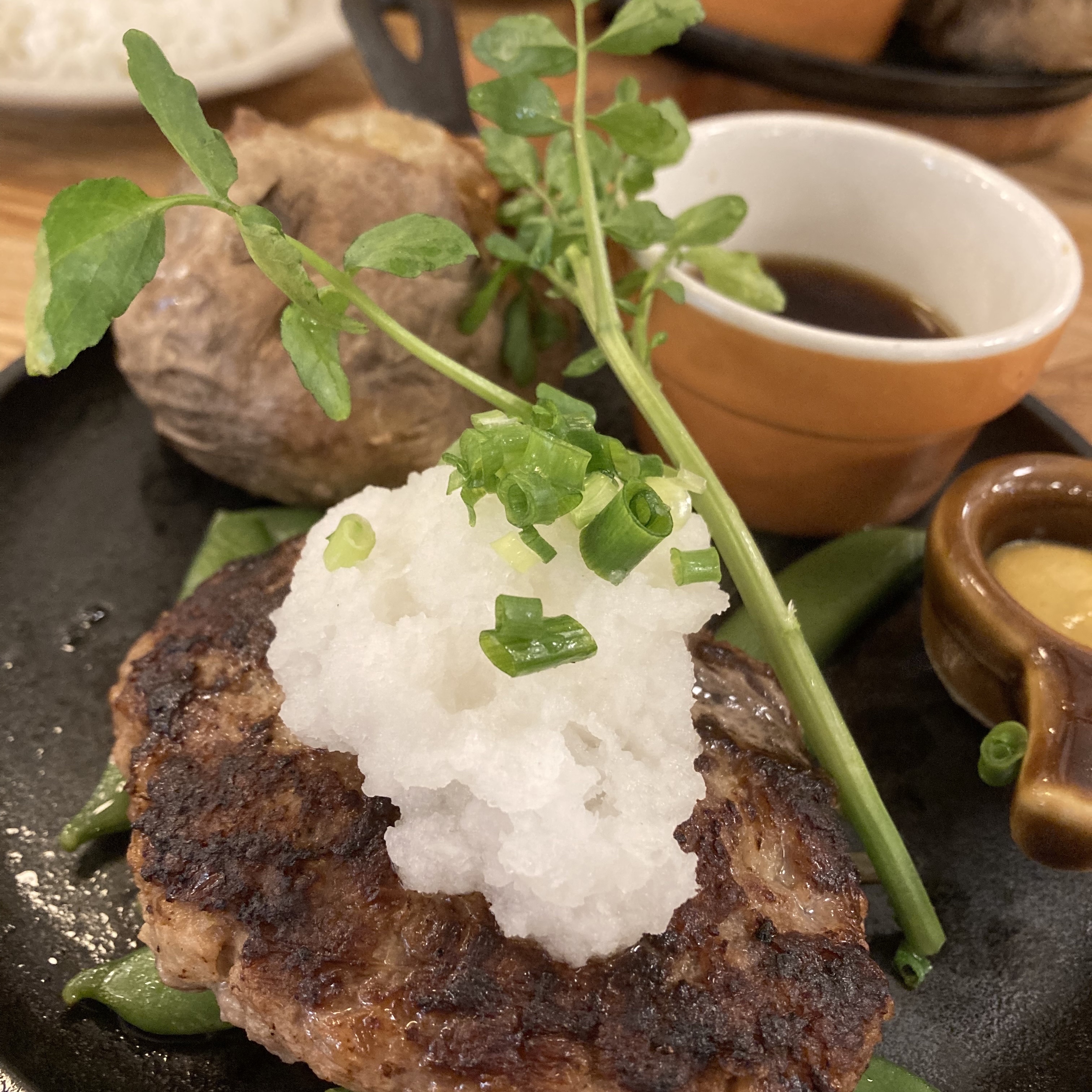 リキッドアイライナーR4 シアーローズピンク（PLAZA・MINiPLA限定）/ラブ・ライナー/リキッドアイライナーを使ったクチコミ（1枚目）