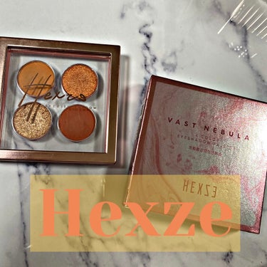 VAST NEBULA 4COLOR EYESHADOW PALETTE/HEXZE（ヘックスゼ）/アイシャドウパレットを使ったクチコミ（1枚目）