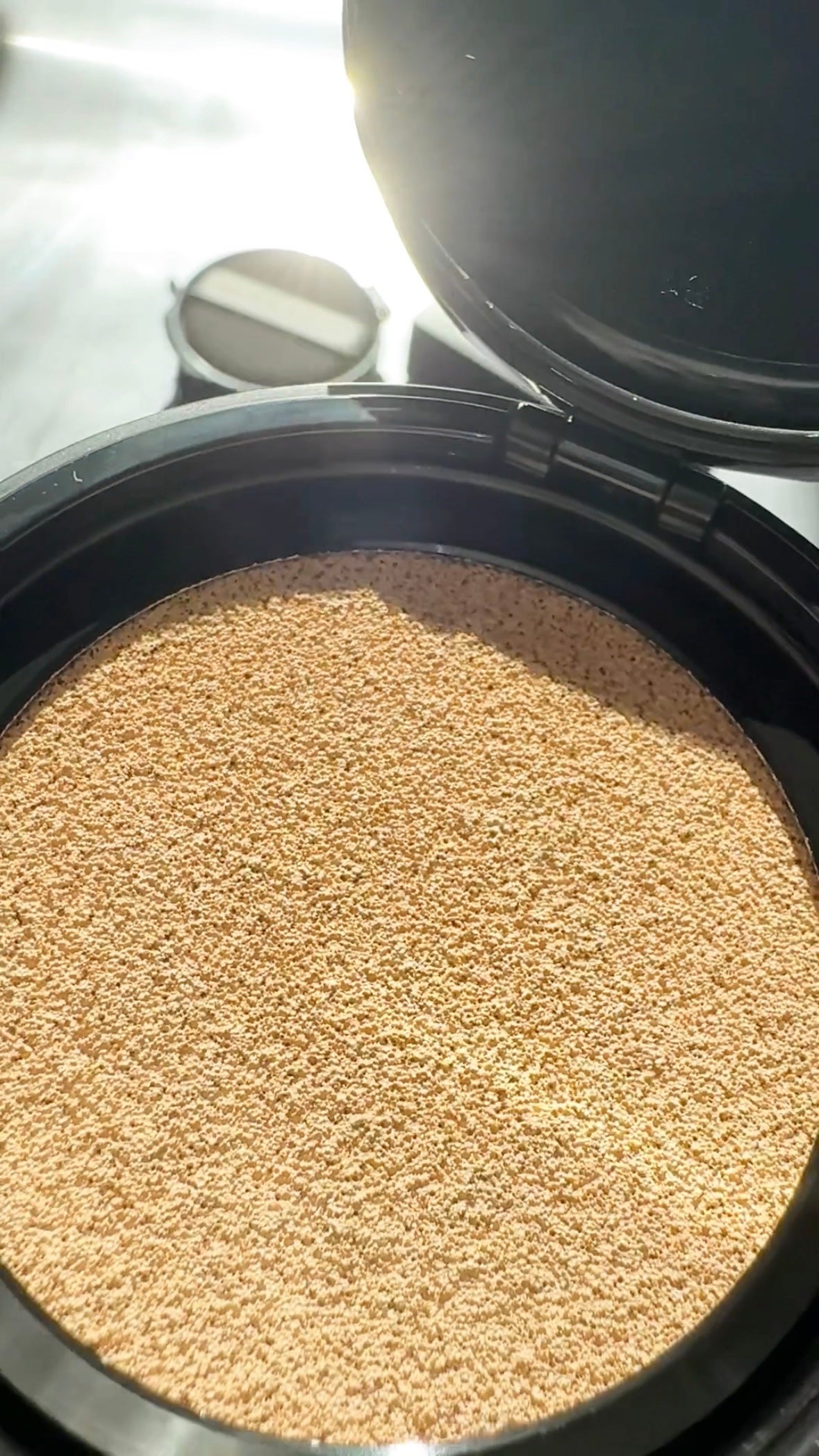 ベルベットジュエルクッション/BIVABOO/クッションファンデーションを使ったクチコミ(3枚目)