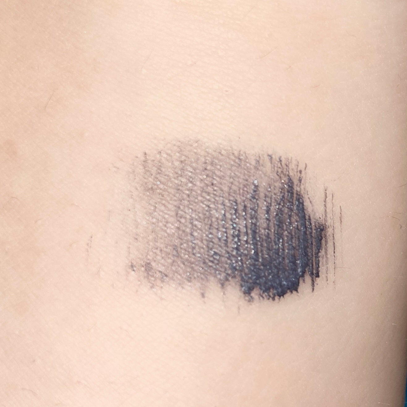 カラーリングアイブロウ マイクロ/ヘビーローテーション/眉マスカラを使ったクチコミ(2枚目)