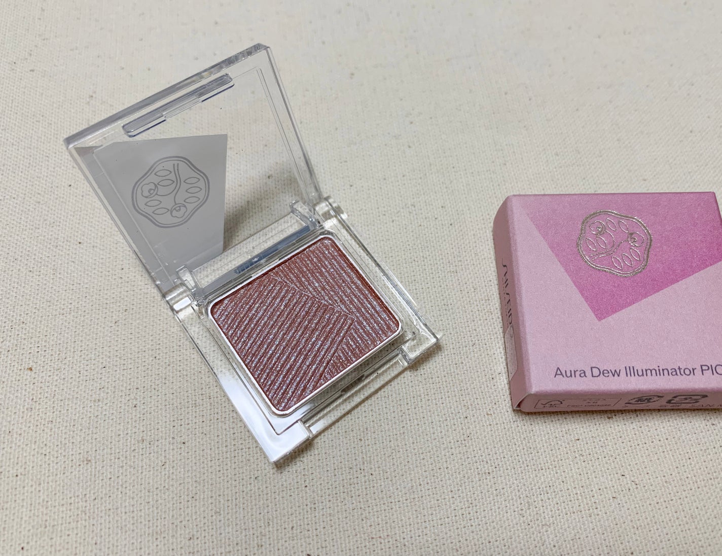 オーラデュウ プリズム イルミネーター ピコ/SHISEIDOザ・メーキャップ/単色アイシャドウを使ったクチコミ(3枚目)