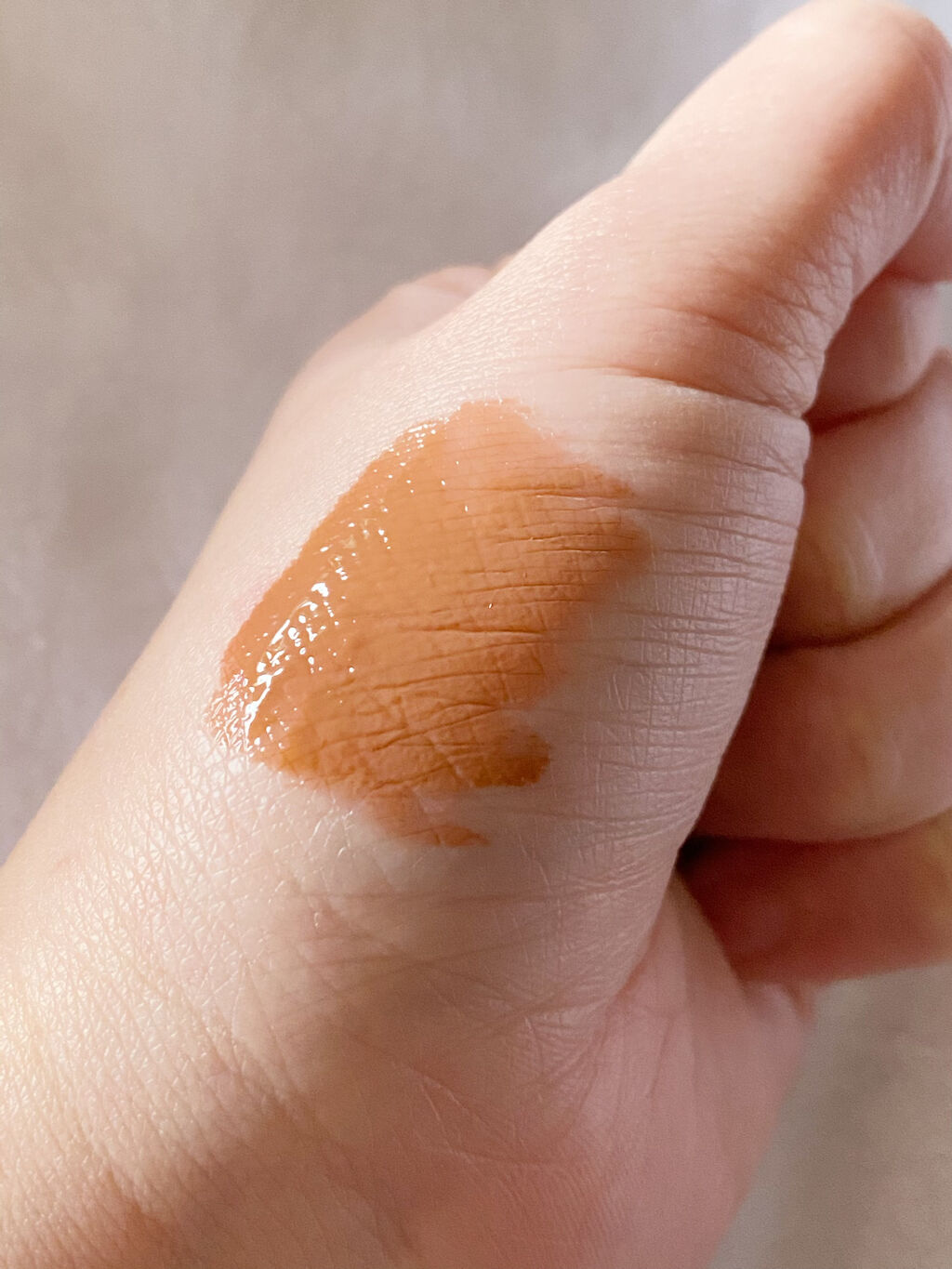 コンフォート リップオイル インテンス/CLARINS/リップグロスを使ったクチコミ（2枚目）