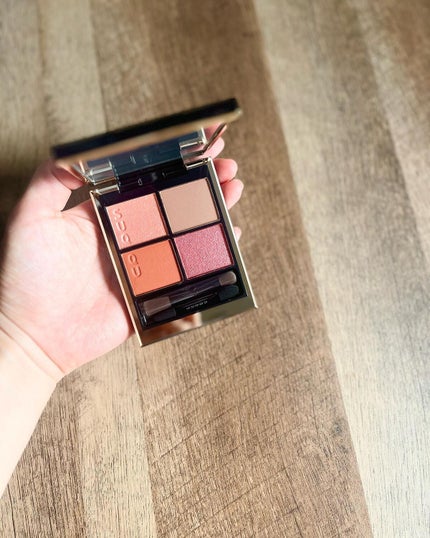 シグニチャー カラー アイズ/SUQQU/アイシャドウパレットを使ったクチコミ(5枚目)