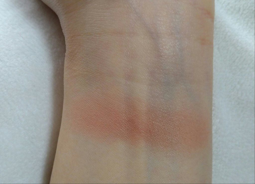 ブラッシュ カラー インフュージョン/ローラ メルシエ/パウダーチークを使ったクチコミ(2枚目)