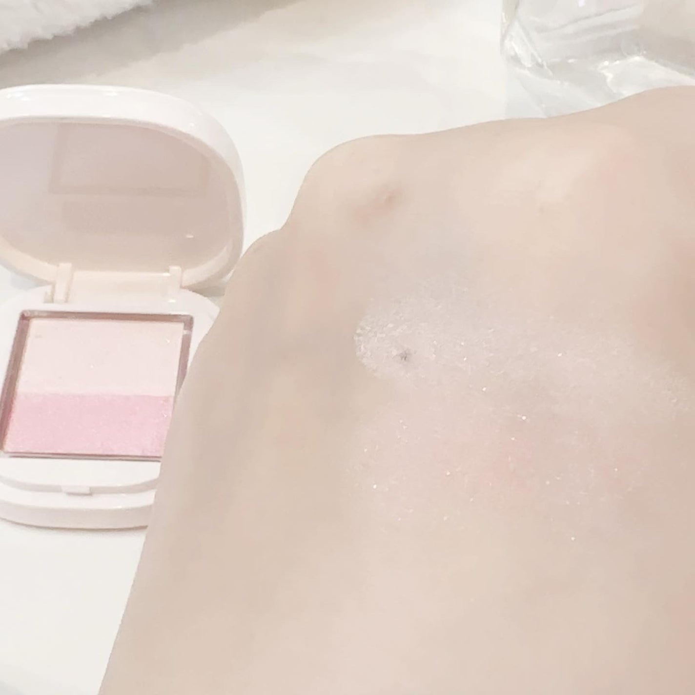 アイカラー/media luxe/アイシャドウパレットを使ったクチコミ(6枚目)