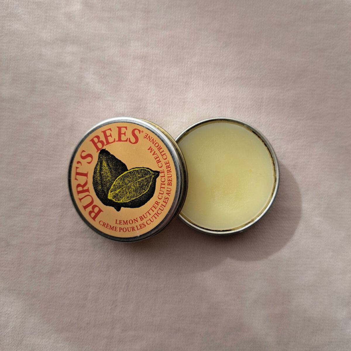 ポメグラネイトリップバーム/BURT'S BEES/リップバームを使ったクチコミ(2枚目)