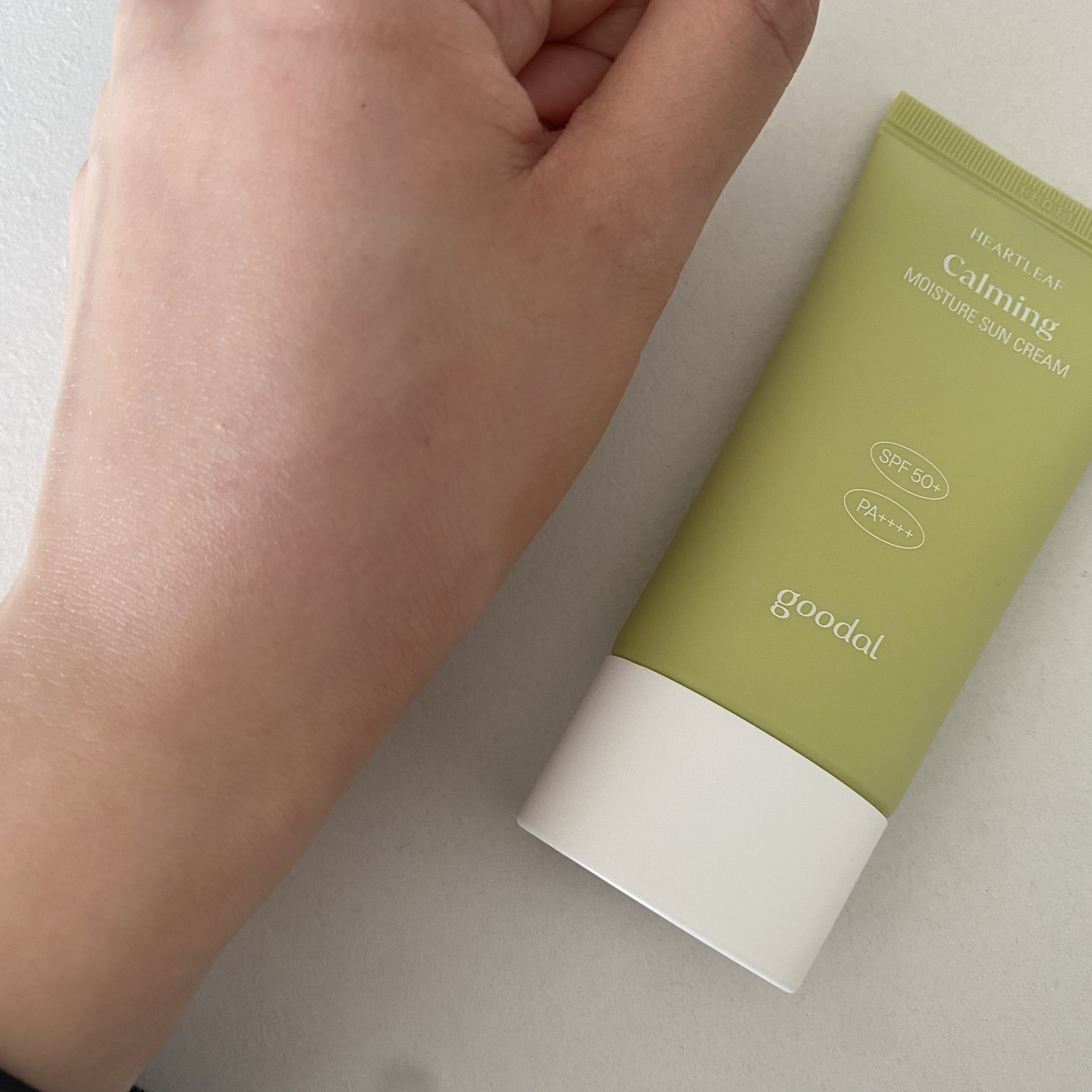 goodal ドクダミカーミングモイスチャーサンクリームのクチコミ「🍊goodal
　　ドクダミカーミングモイスチャーサンクリーム🍊
✼••┈┈••✼••┈┈••.....」（3枚目）