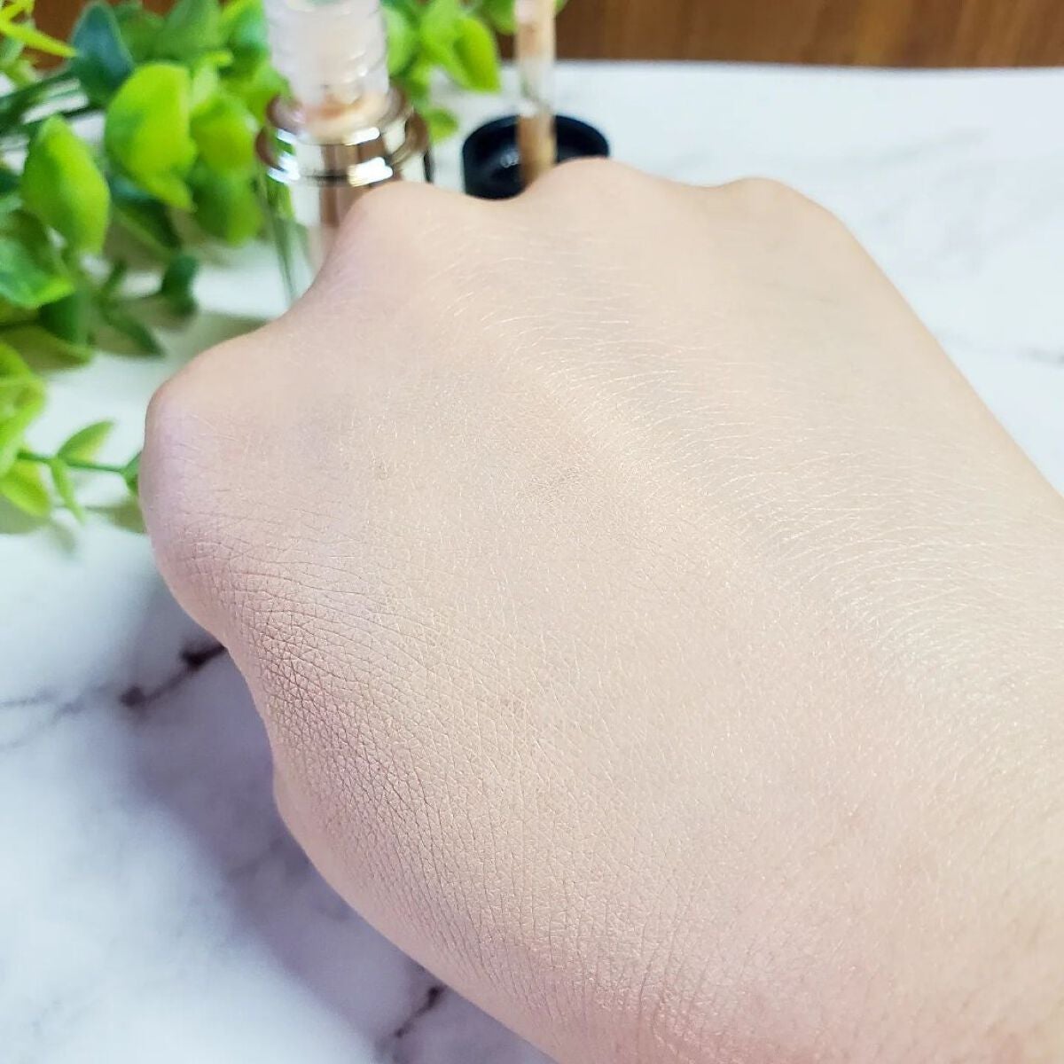 タトゥーウォータープルーフスカーコンシーラー/フォレンコス/リキッドコンシーラーを使ったクチコミ(7枚目)