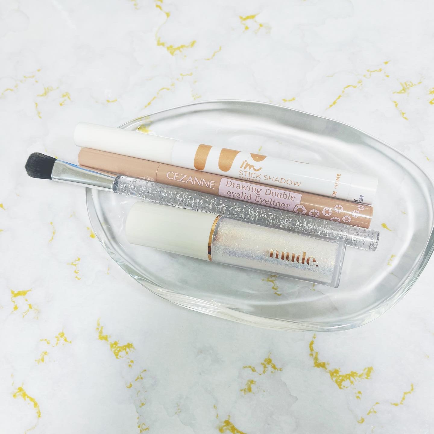 描くふたえアイライナー/CEZANNE/リキッドアイライナーを使ったクチコミ（1枚目）