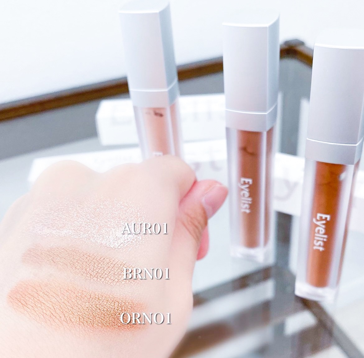 グロウシャドウ ORN01/Eyelist/リキッドアイシャドウを使ったクチコミ（2枚目）