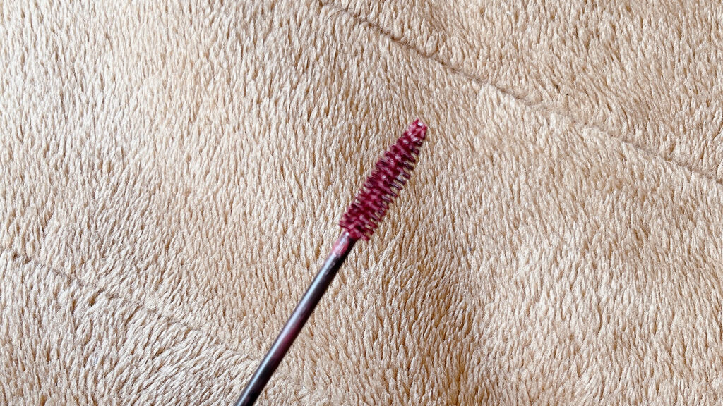 ダイヤモンドシリーズ カラーマスカラ サビ赤/ZEESEA/マスカラを使ったクチコミ（2枚目）