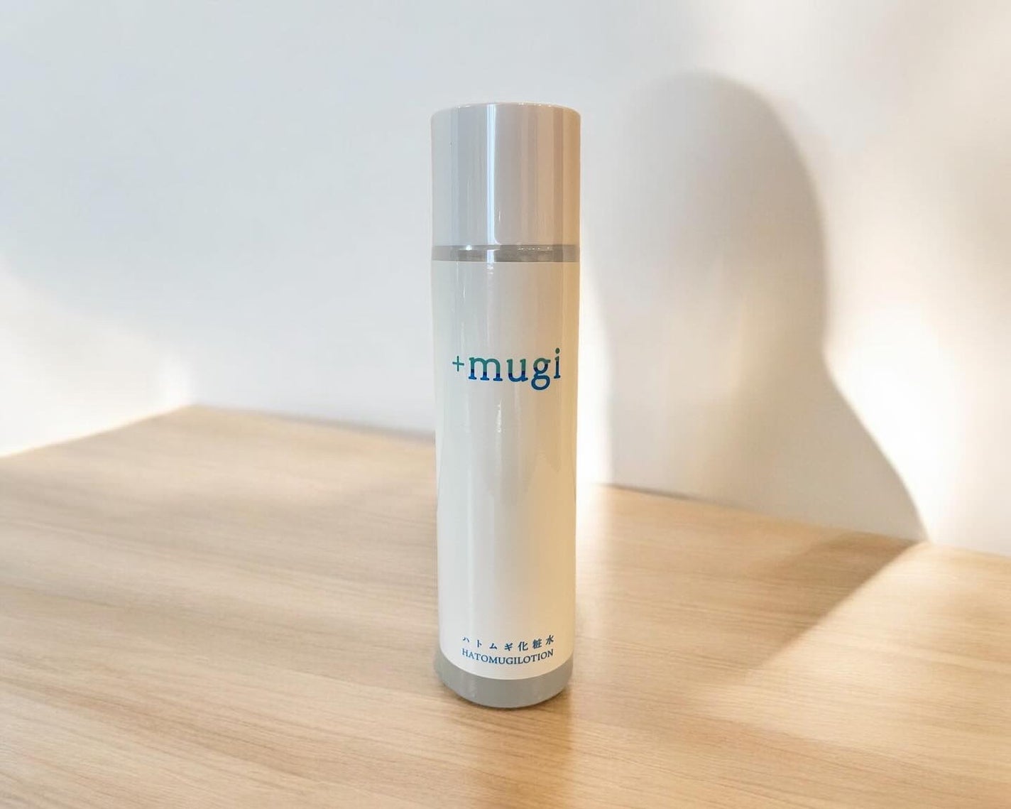 ðmomoð on LIPS ãðžã³ãšã¿ã¹ã®ã¢ãã¿ãŒãã£ã³ããŒã³ã§+mugiããã ã®åç²§æ°Žãã§..ãïŒ1æç®ïŒ