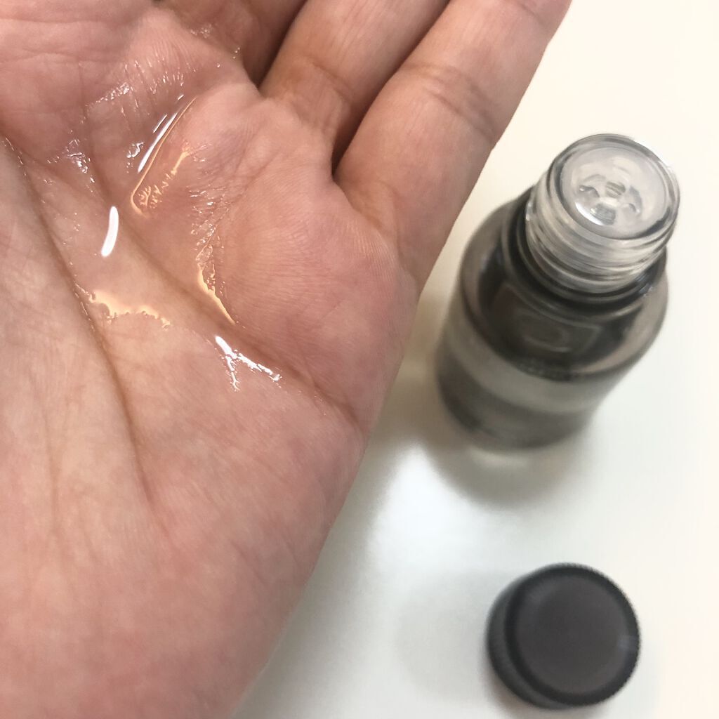 スキャルプ＆ヘア リファイニング トリートメント オイル R/THREE/ヘアオイルを使ったクチコミ（2枚目）