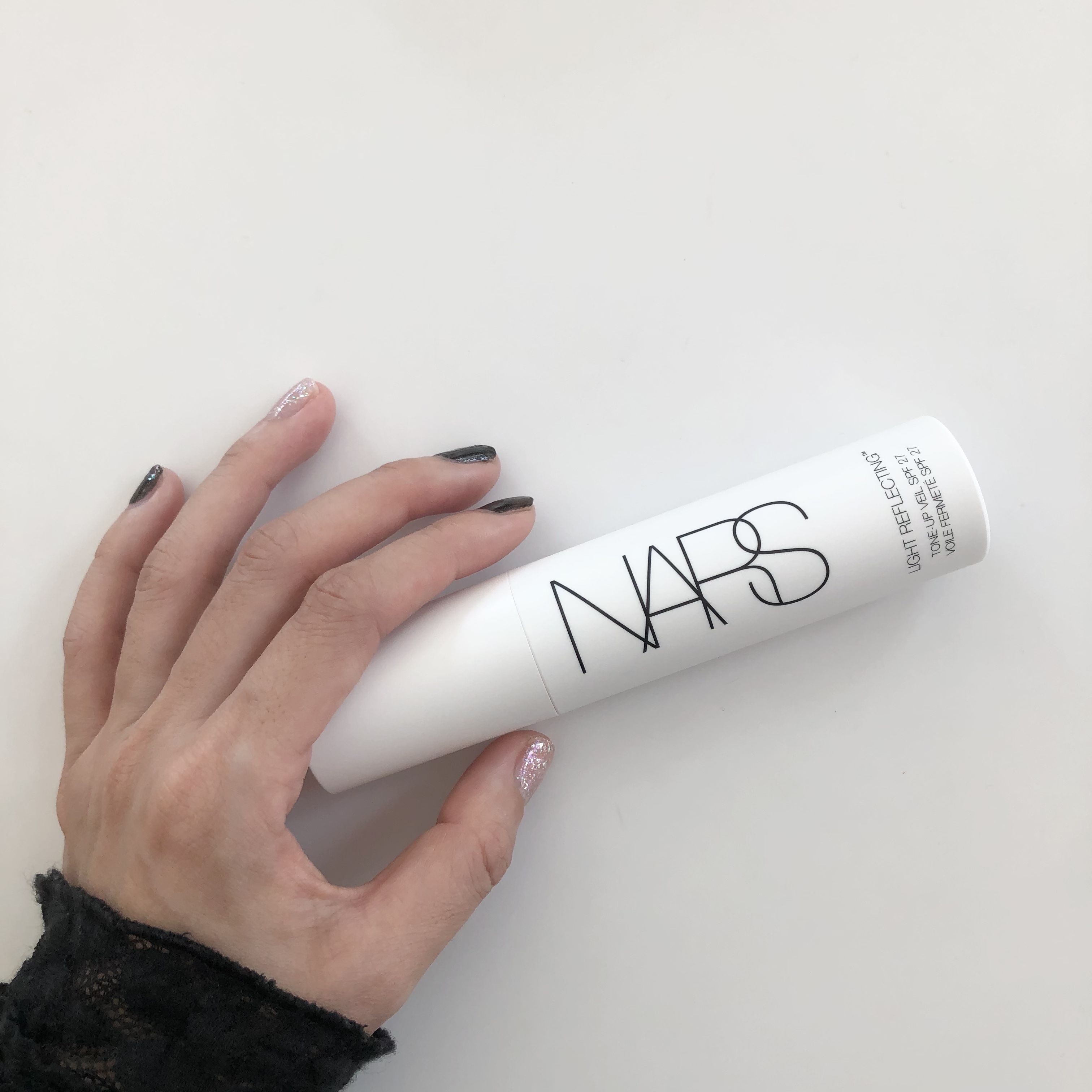 ライトリフレクティング　トーンアップヴェール/NARS/化粧下地を使ったクチコミ（1枚目）