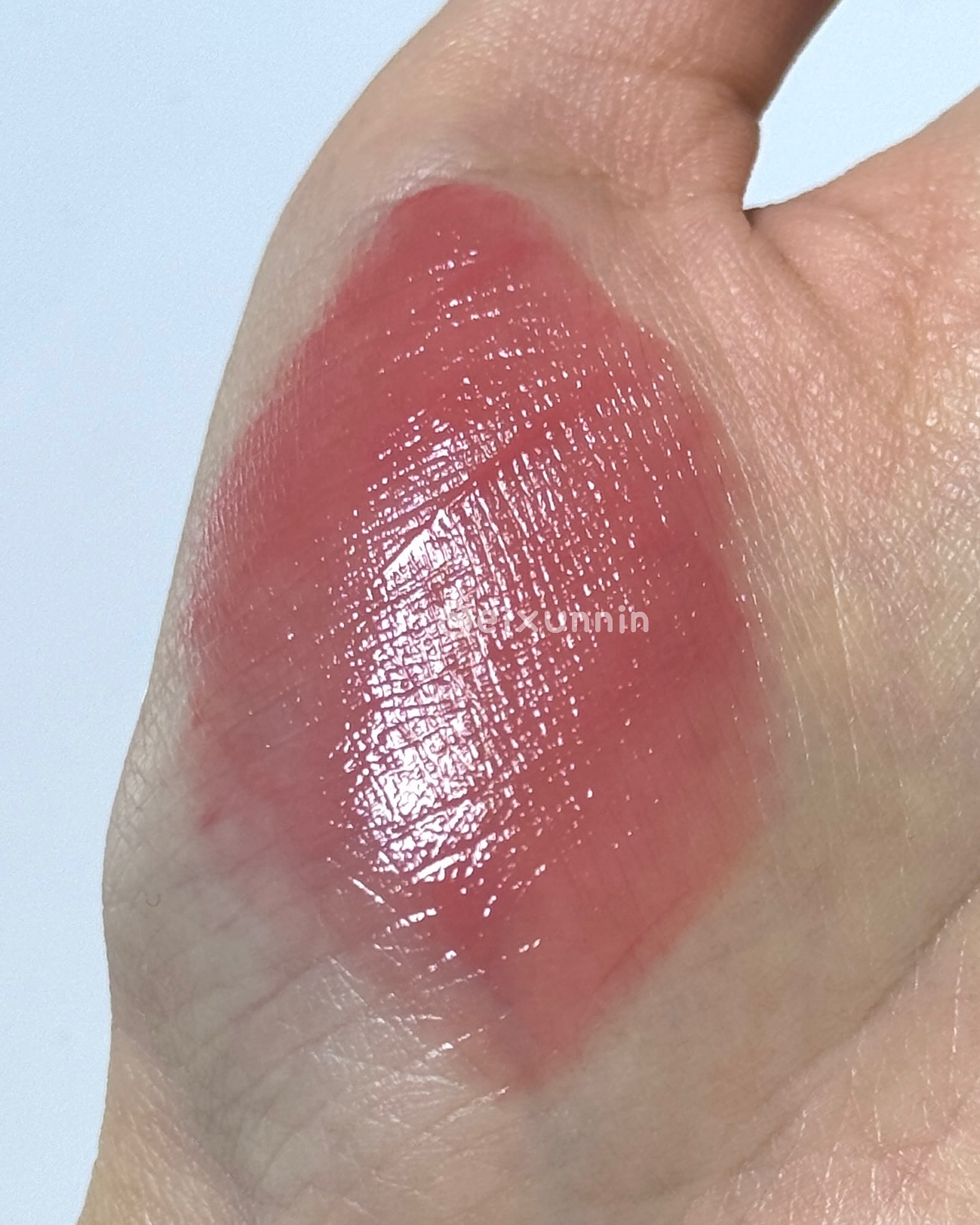 アップトゥーミー　ハグマイリップ　カラーロックプランパー 002 ミスベイブ/up2me/リッププランパーを使ったクチコミ（2枚目）