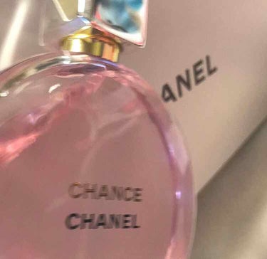 #CHANEL：#チャンスオータンドゥル

付けるだけでいい女に慣れてる気分
男女どちらからもとても受けがいい◎

#いい匂い！ってみんなから
言われちゃうかも！！？🗣

CHANELは匂いが少しきつく