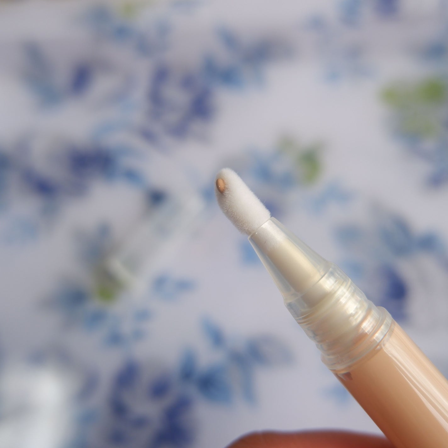 リラクシングコンシーラー ; ステイサンセーフ/Huxley/リキッドコンシーラーを使ったクチコミ(2枚目)