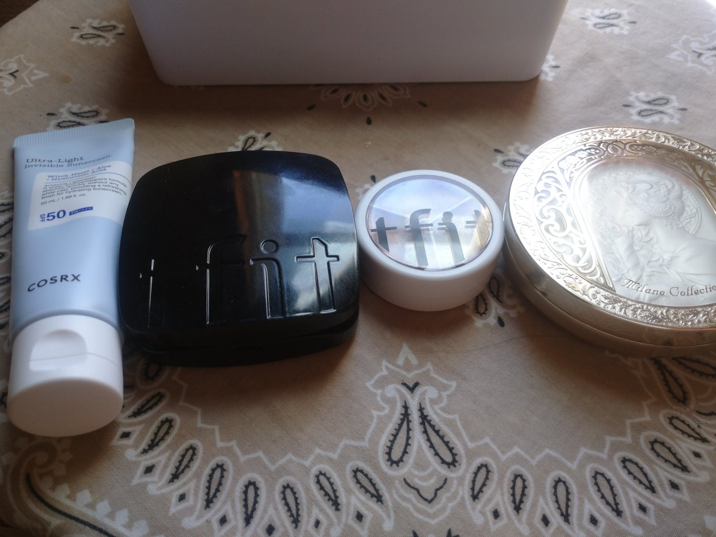 3色フローラアイパレット/LEEMEMBER/アイシャドウパレットを使ったクチコミ(1枚目)