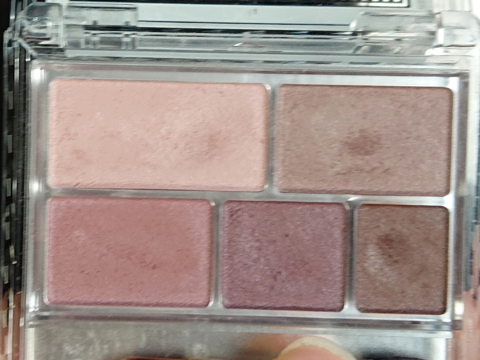 キラキラ アイシャドウ/ETUDE/スティックアイシャドウを使ったクチコミ（2枚目）