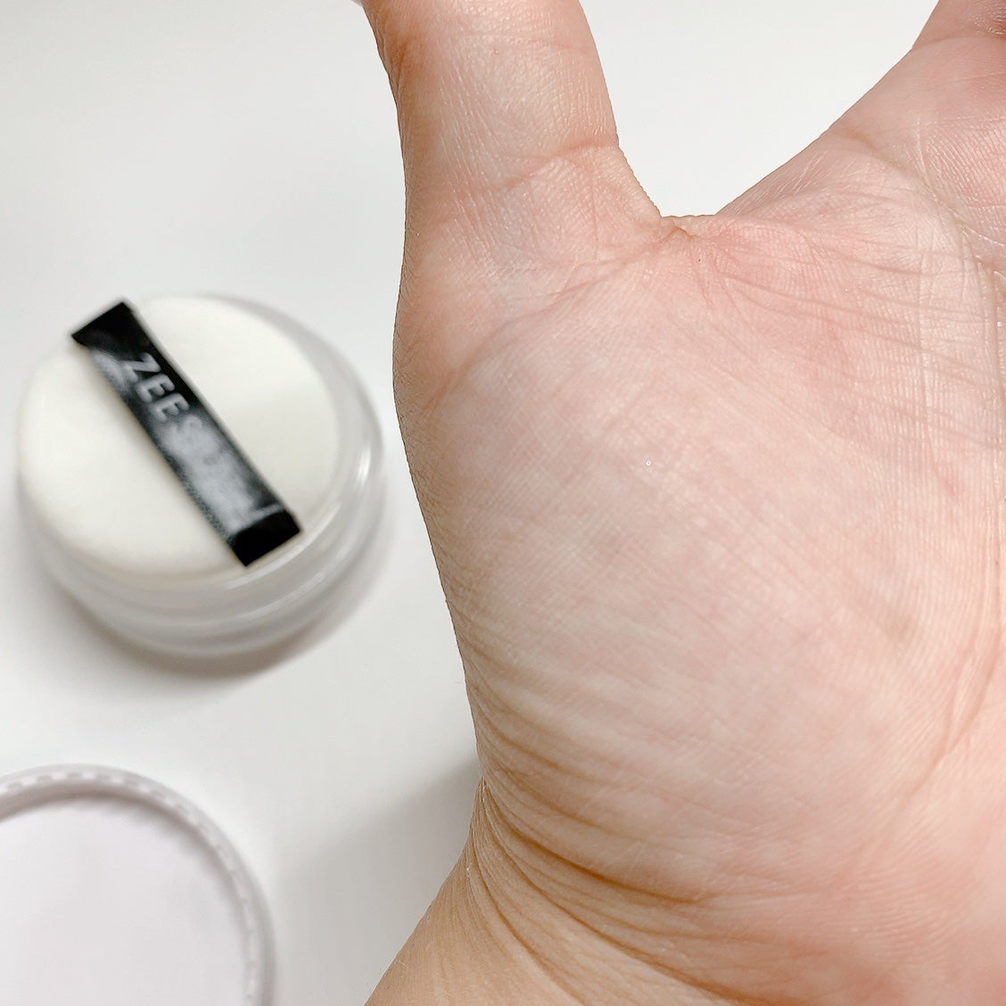 ZEESEA 「ゼロ」粉感皮脂コントロールルースパウダー/ZEESEA/ルースパウダーを使ったクチコミ(5枚目)