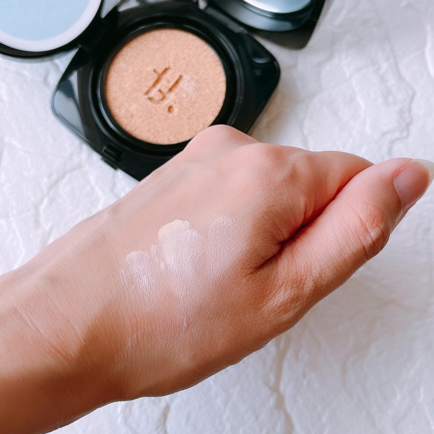 レイヤリングフィット グロークッションEX/TFIT/クッションファンデーションを使ったクチコミ(4枚目)