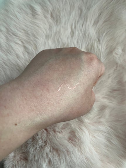 S on LIPS 「Ririmewウォータリーラメライナー ピンクエトワール♡指原..」(4枚目)