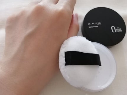 ケイト フェイスパウダーZ(オイルブロック)/KATE/ルースパウダーを使ったクチコミ(4枚目)