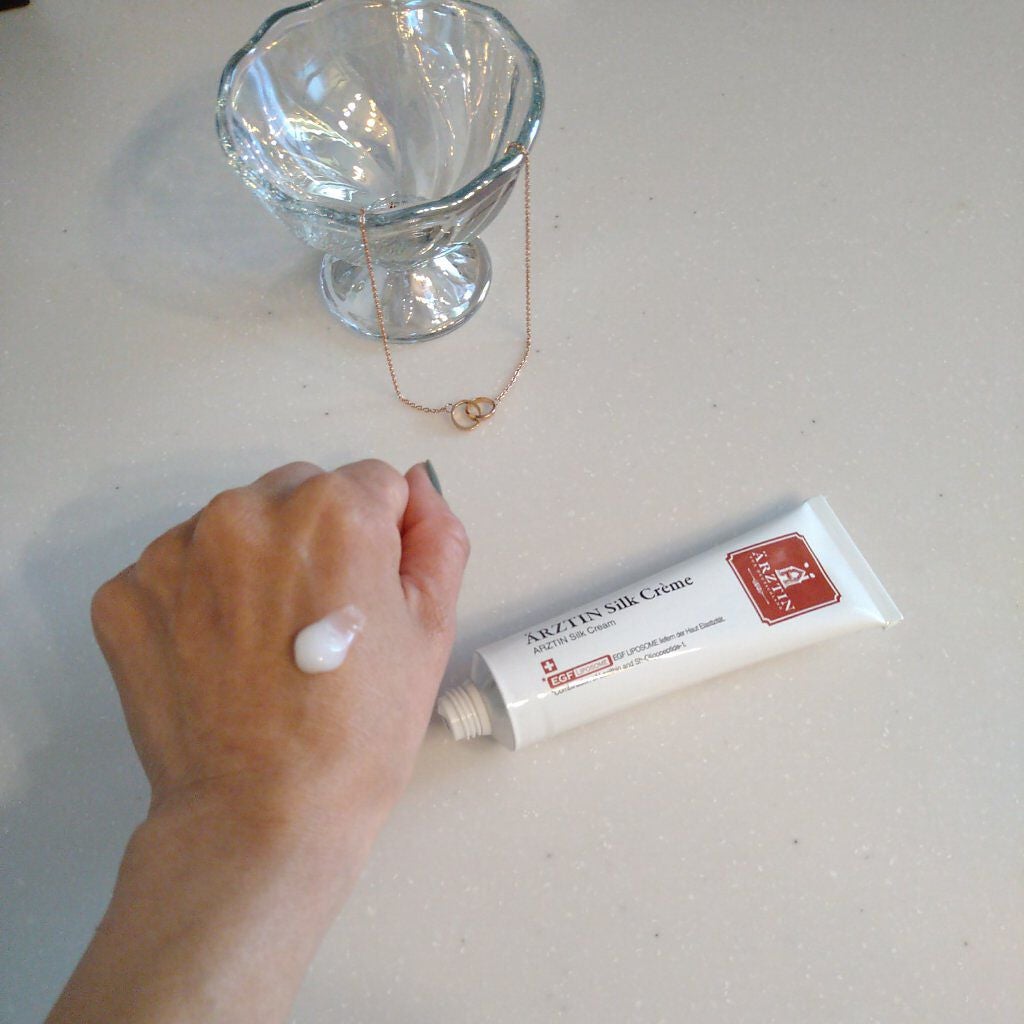 シルククリーム/エルツティン/美容液を使ったクチコミ(2枚目)