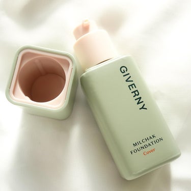 GIVERNY 密着カバーファンデーションのクチコミ「

GIVERNY
MILCHAK FOUNDATION Cover
（SPF30,PA++）.....」（2枚目）