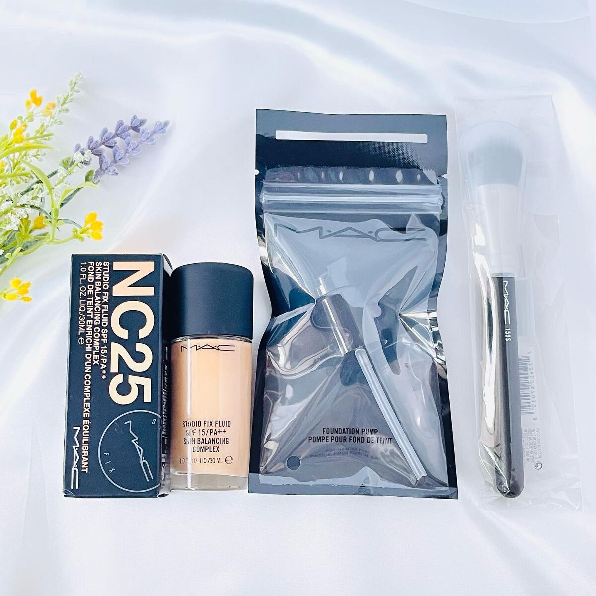 スタジオフィックス フルイッド SPF 15/M・A・C/リキッドファンデーションを使ったクチコミ(1枚目)