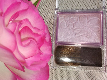 パールグロウニュアンサー/CEZANNE/パウダーハイライトを使ったクチコミ(2枚目)