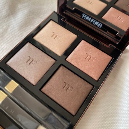 アイ カラー クォード/TOM FORD BEAUTY/アイシャドウパレットを使ったクチコミ(2枚目)