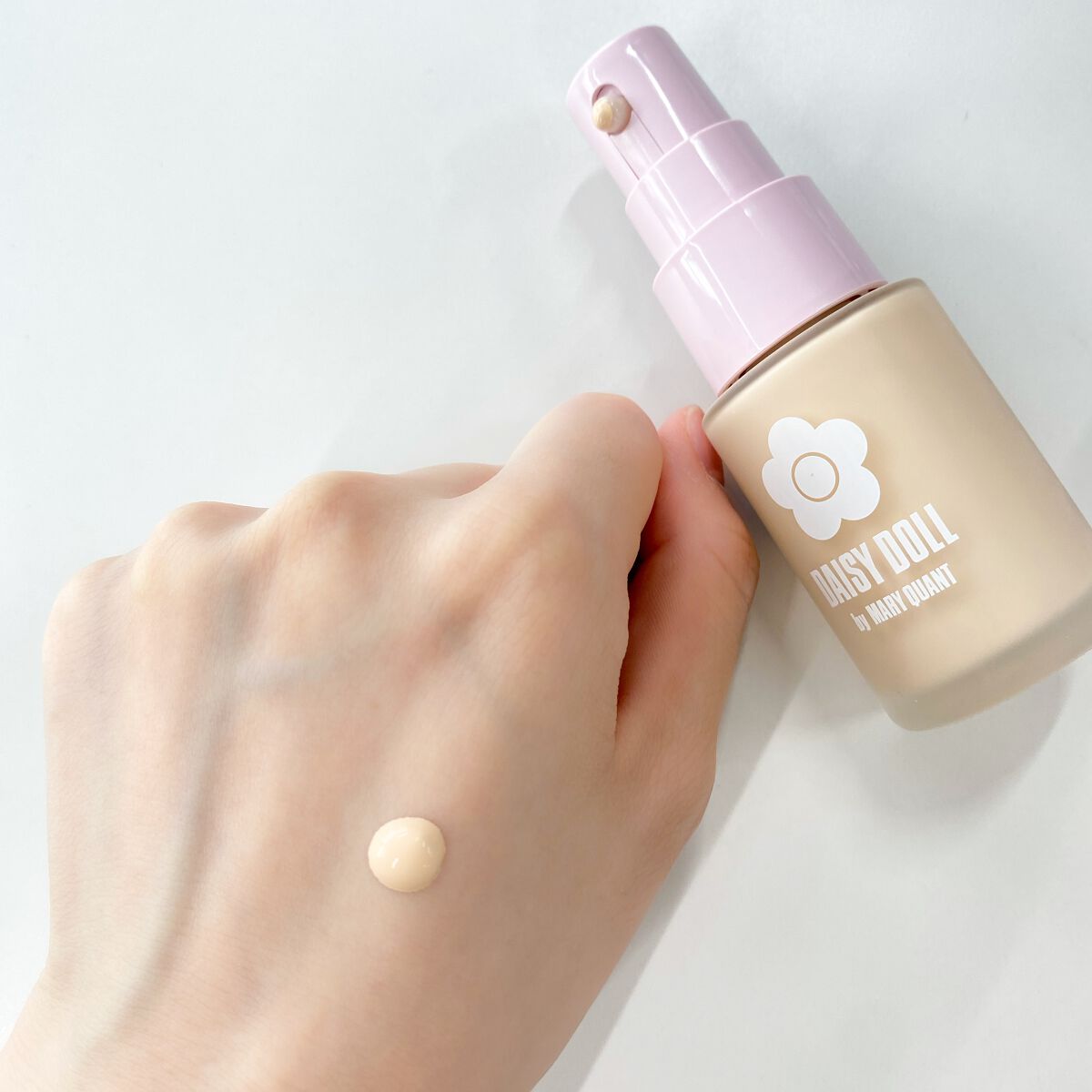 リキッド セラム ファンデーション/DAISY DOLL by MARY QUANT/リキッドファンデーションを使ったクチコミ（1枚目）