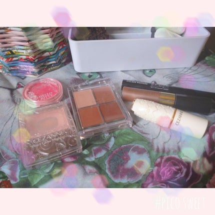 4色アイシャドウパレット/aZTK/アイシャドウパレットを使ったクチコミ(2枚目)