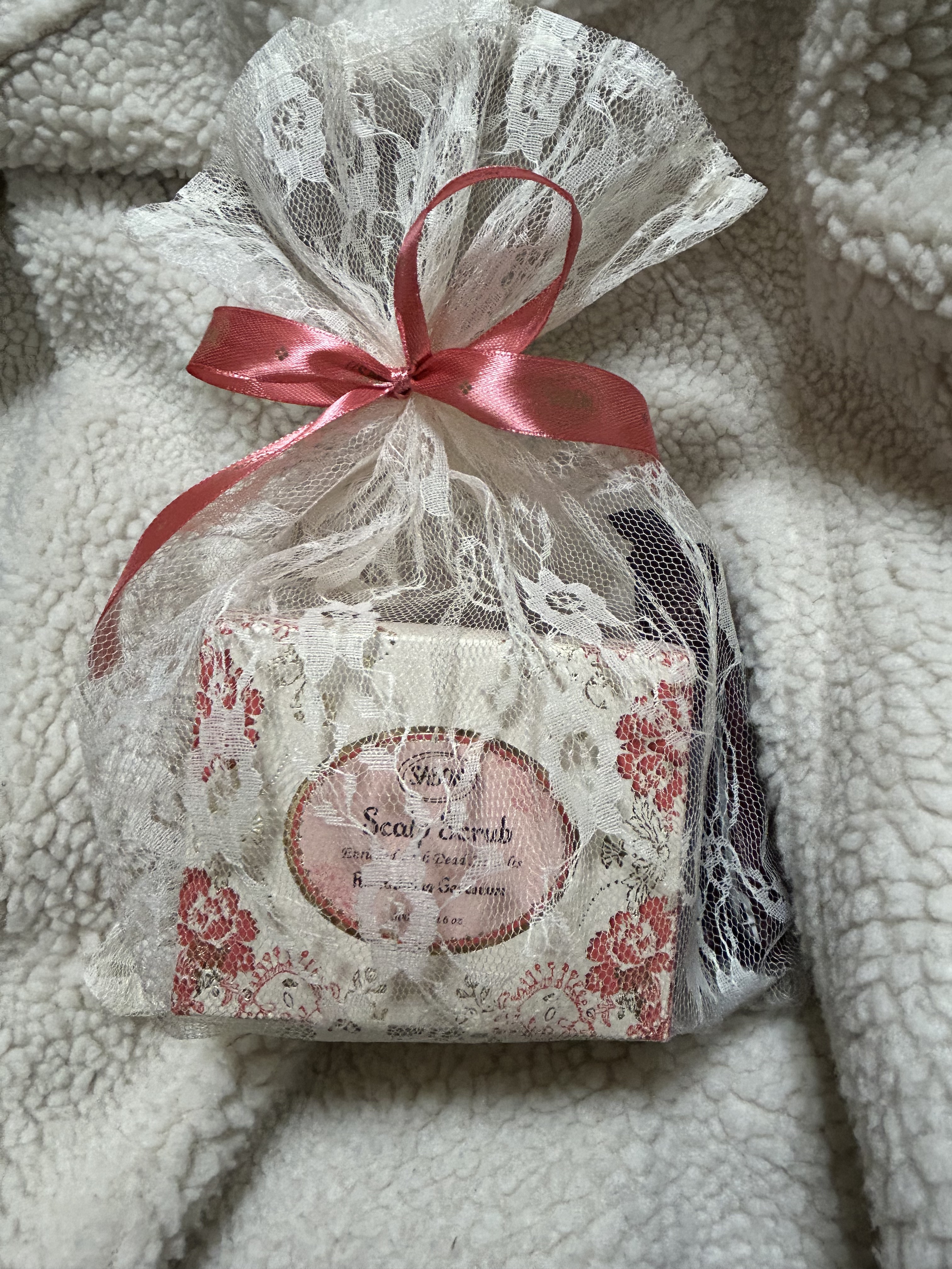 ヘッドスクラブ リプレニッシング(ゼラニウム)/SABON/ヘッドスクラブを使ったクチコミ（2枚目）