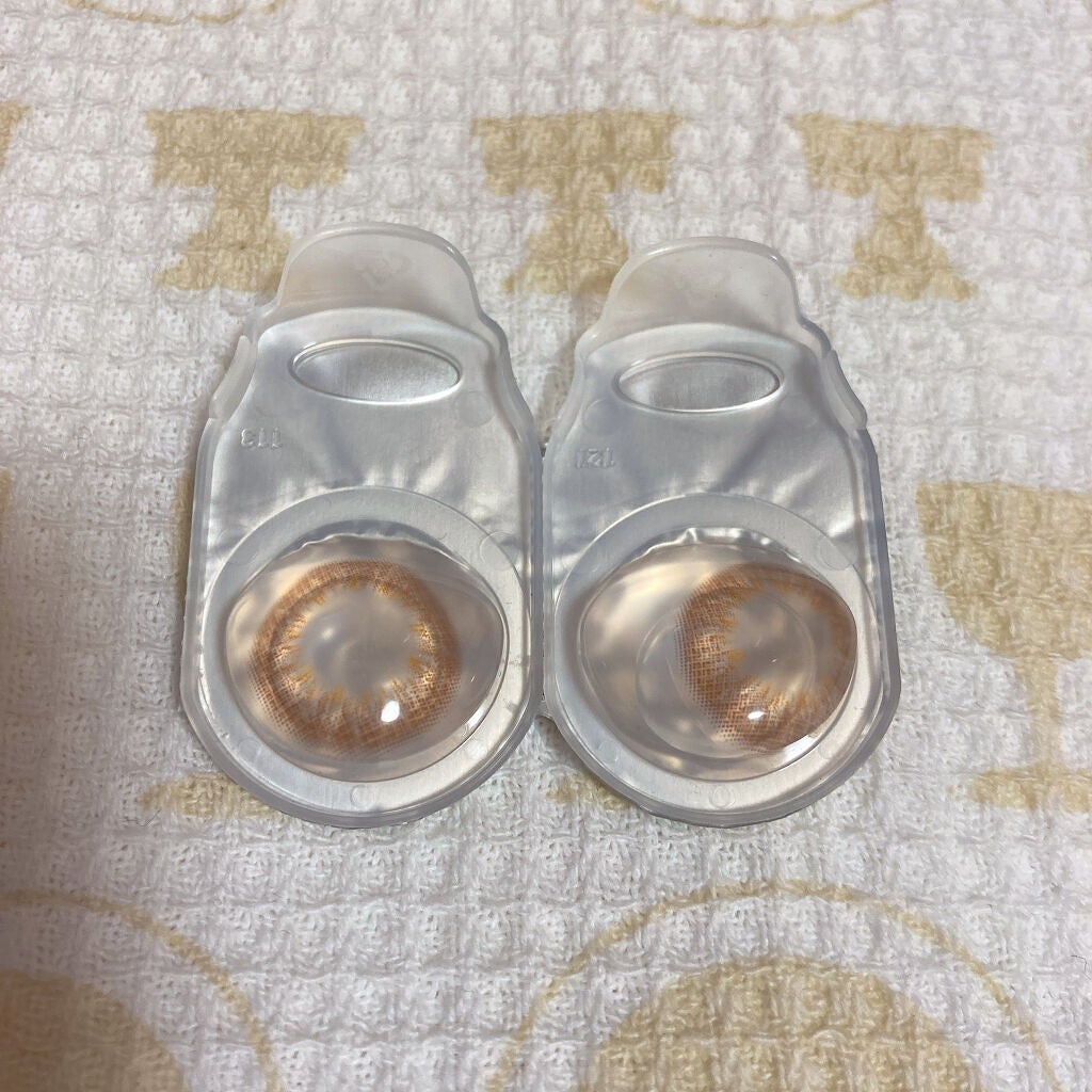 エバーカラーワンデーナチュラル モイストレーベルUV/エバーカラー/ワンデー(1DAY)カラコンを使ったクチコミ(2枚目)