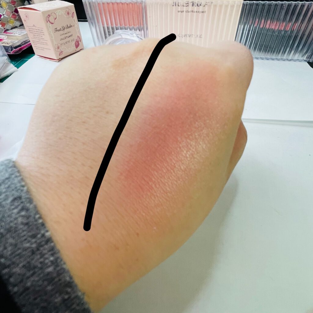 ミックスハートチークス/KiSS/パウダーチークを使ったクチコミ（3枚目）