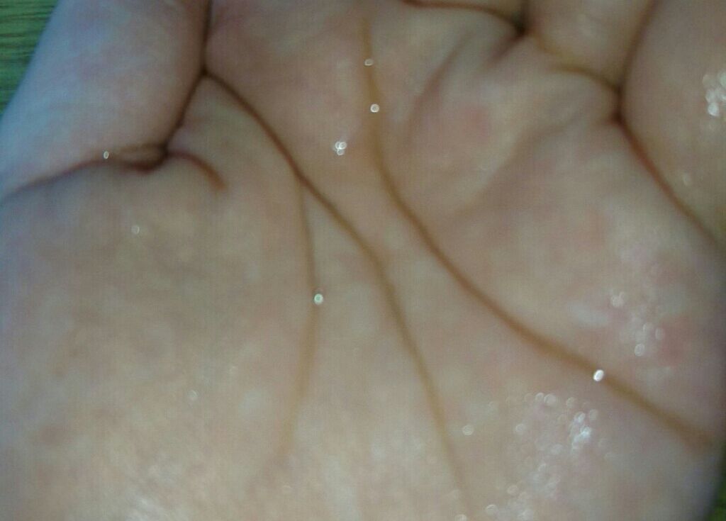 Vita- Bファーストハイドレーター/CNP Laboratory/化粧水を使ったクチコミ（2枚目）