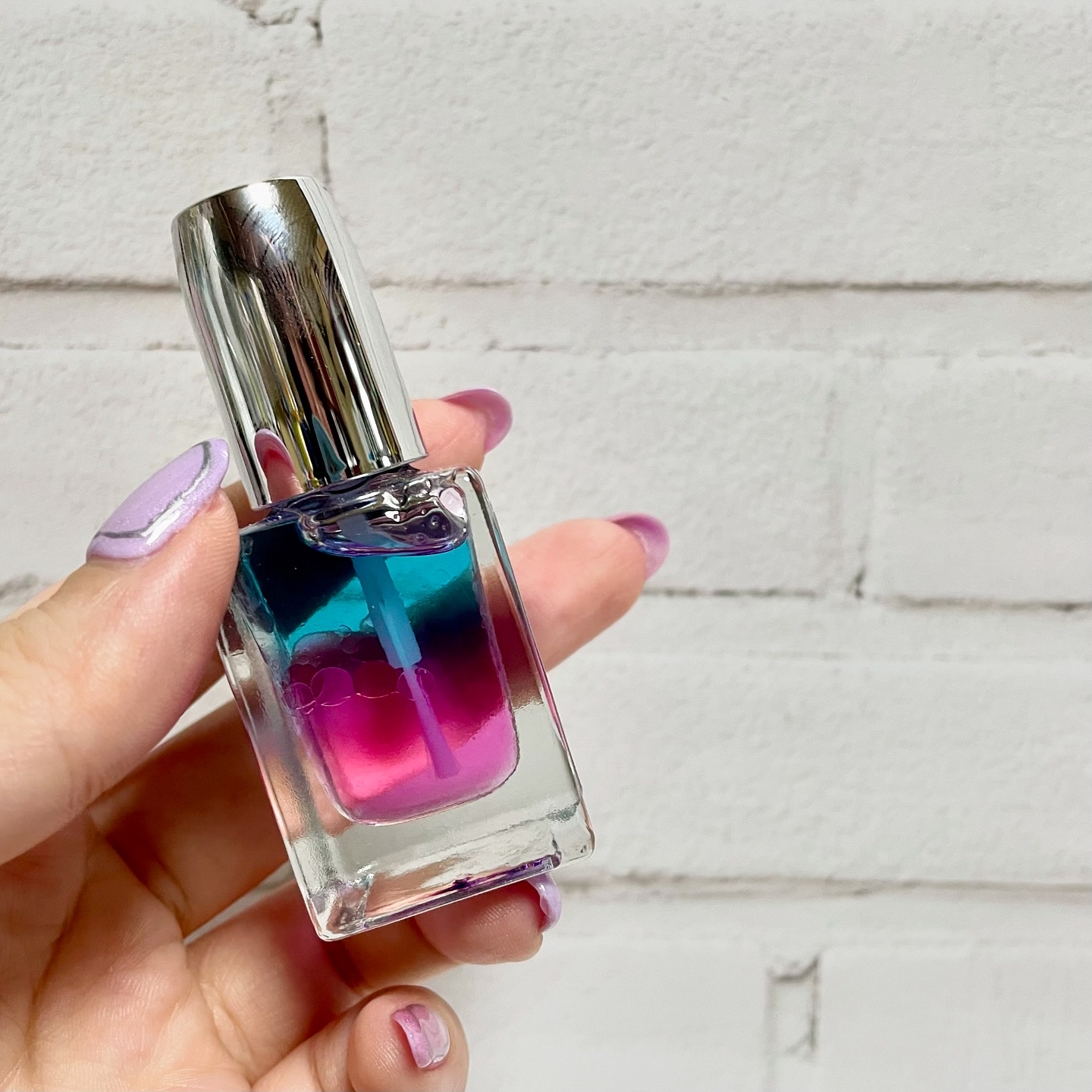 オイル バイフェーズ セラム/サリーハンセン/ネイルオイル・トリートメントを使ったクチコミ（2枚目）