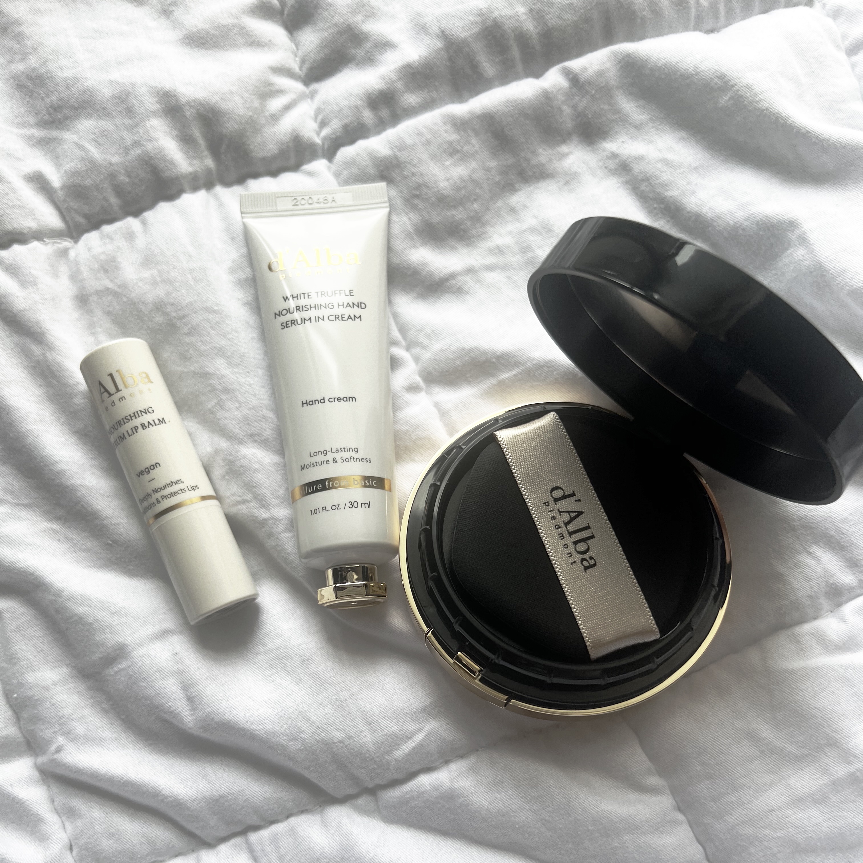 ホワイトトリュフナリシングハンドセラムインクリーム/ダルバ/ハンドクリームを使ったクチコミ（1枚目）