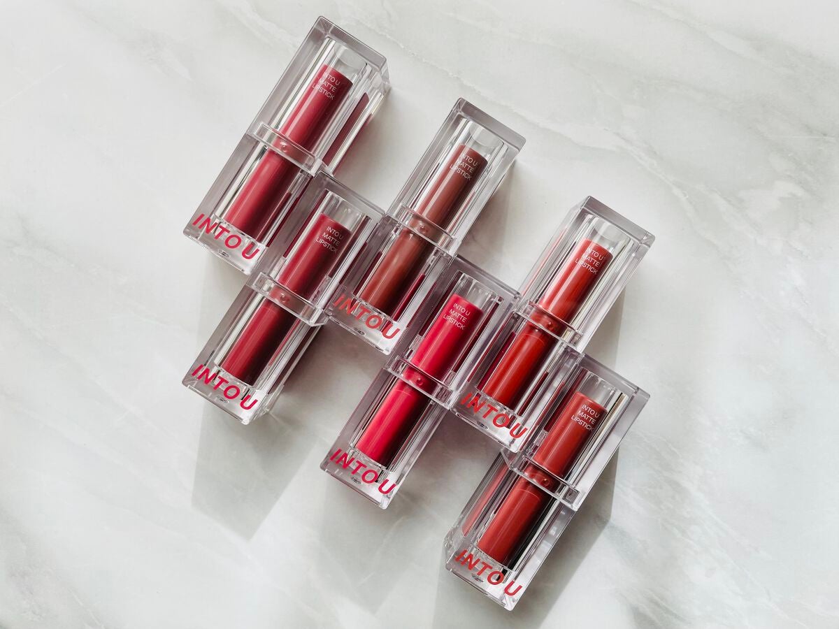 フェザーマットリップスティック/INTO U/口紅を使ったクチコミ(1枚目)