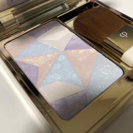 クレ・ド・ポー ボーテ レオスールデクラ/クレ・ド・ポー ボーテ/パウダーハイライトを使ったクチコミ(4枚目)