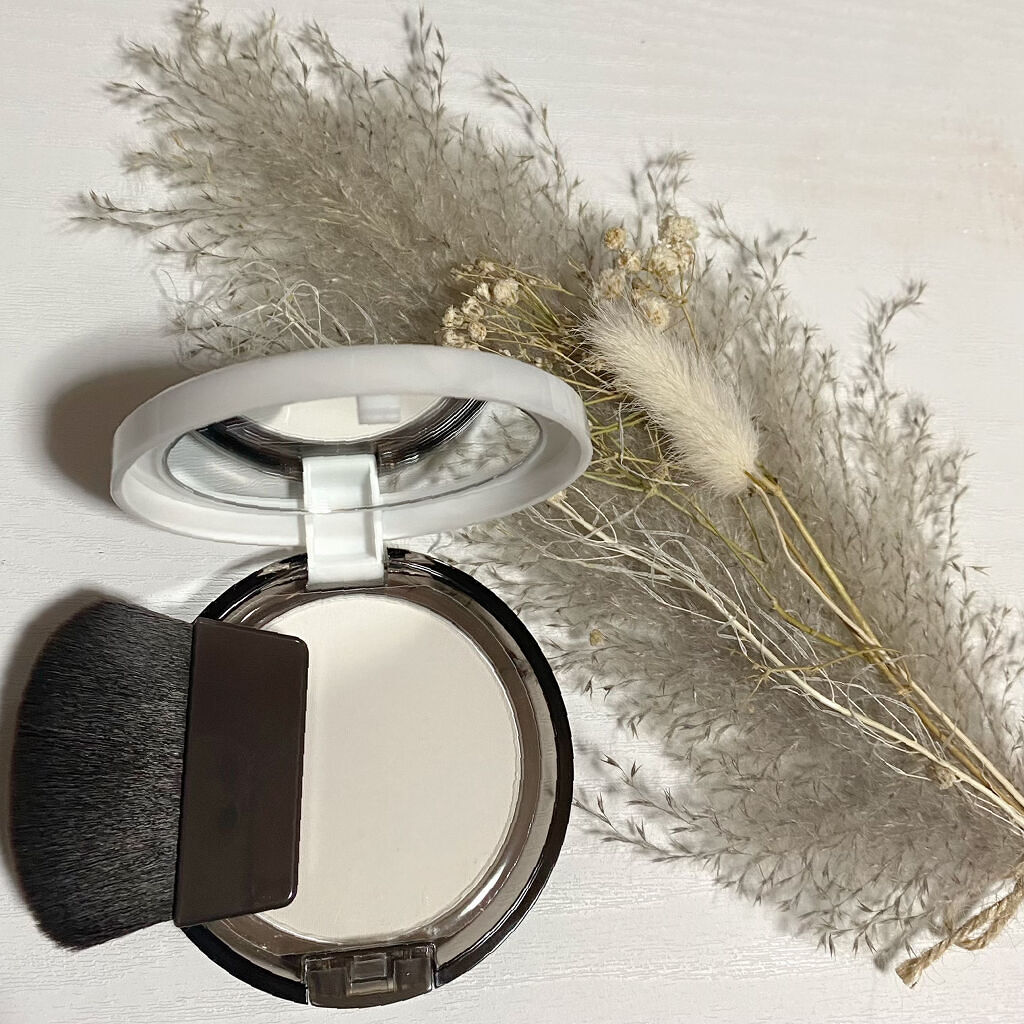 ラスタリングシアーパウダー/excel/プレストパウダーを使ったクチコミ（2枚目）