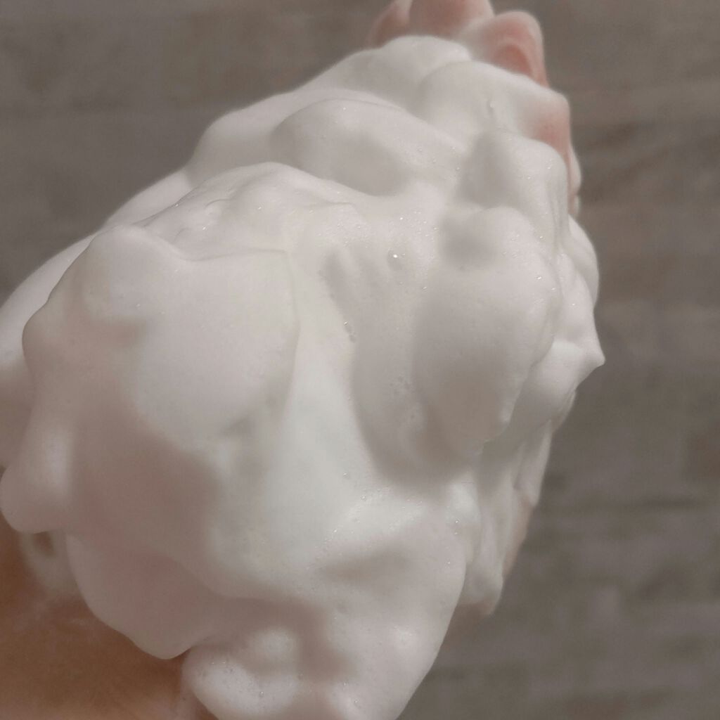 ニベア クリームケア洗顔料 とてもしっとり/ニベア/洗顔フォームを使ったクチコミ（3枚目）