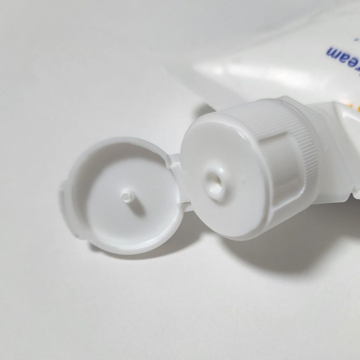 薬用ホワイトコンク ホワイトニングCC CII/ホワイトコンク/ボディクリームを使ったクチコミ(2枚目)