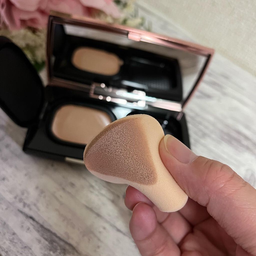 フローレス フィット/COVERMARK/クリーム・エマルジョンファンデーションを使ったクチコミ(3枚目)