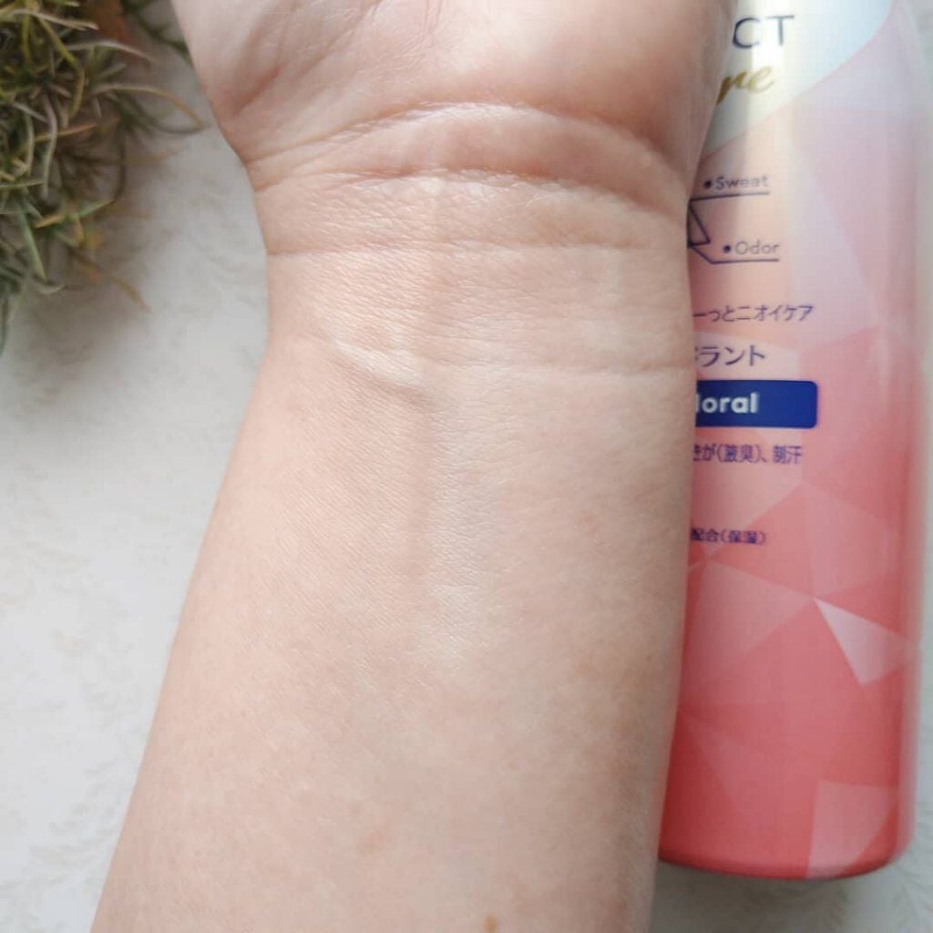 デオプロテクト&ケア スプレー/ニベア/デオドラント・制汗剤を使ったクチコミ(2枚目)