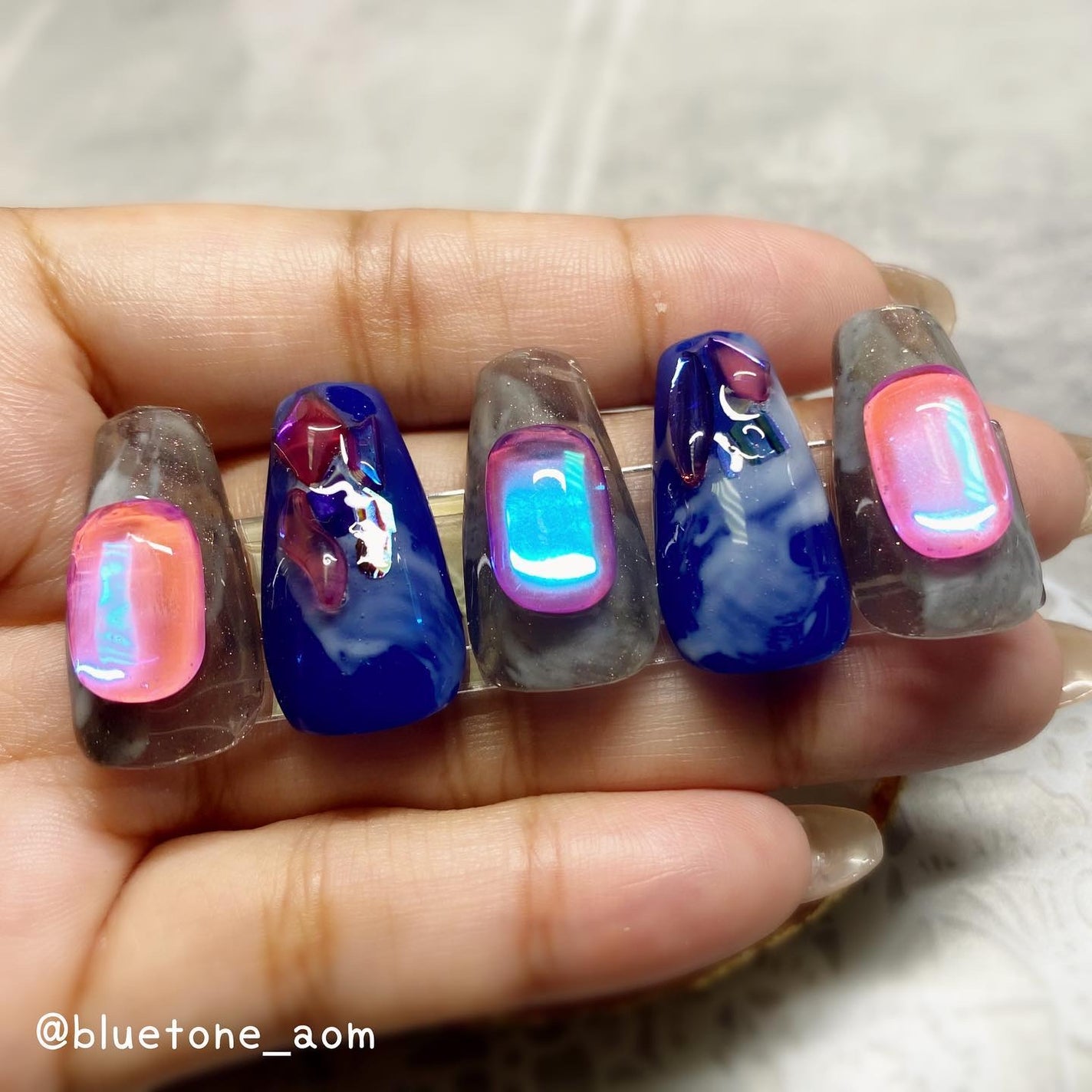 ジェルネイル(ライト対応)/セリア/ジェルネイルを使ったクチコミ(4枚目)