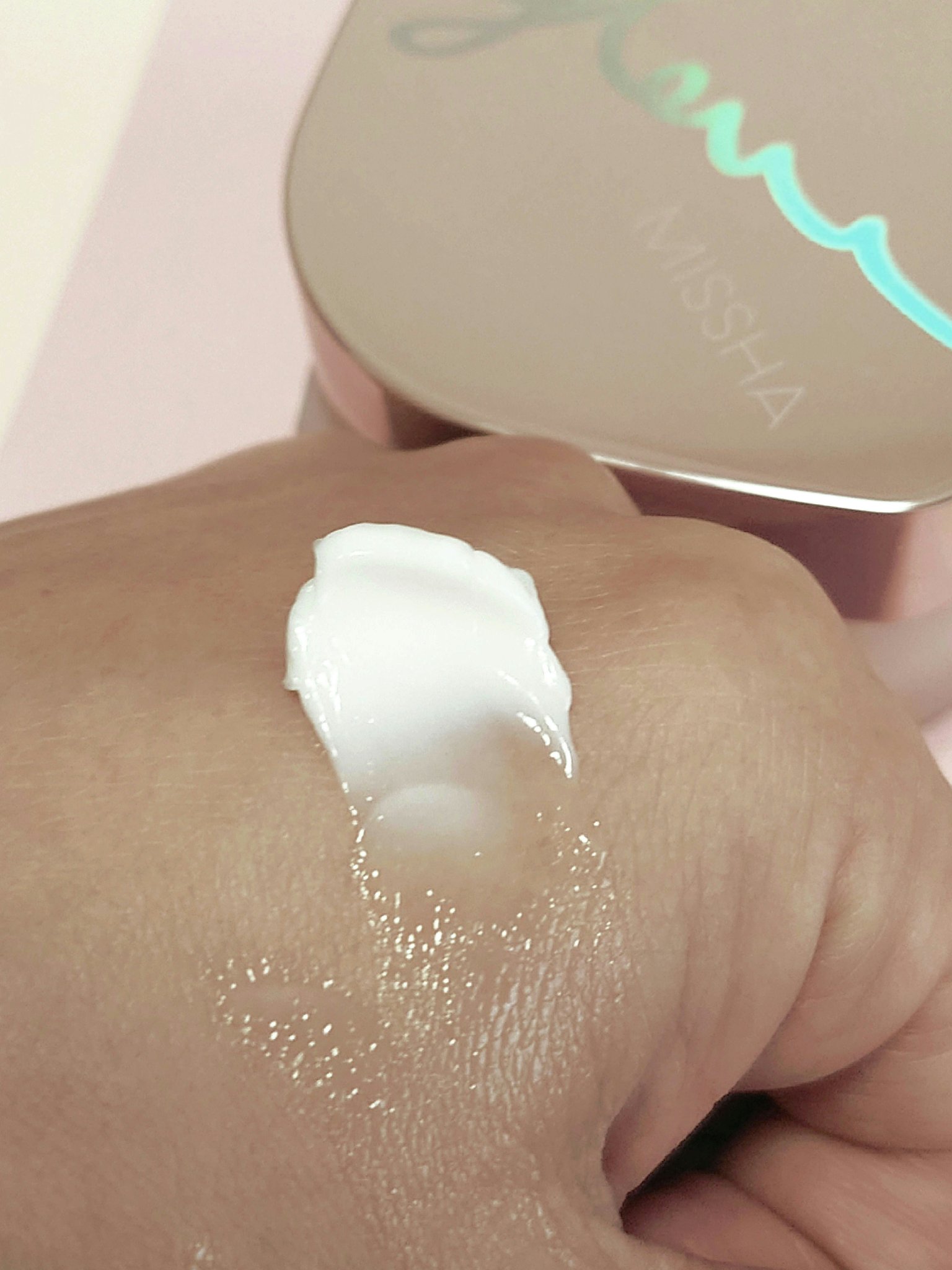 ミシャ グロウ スキンバーム（Ｒ）/MISSHA/化粧下地を使ったクチコミ（2枚目）