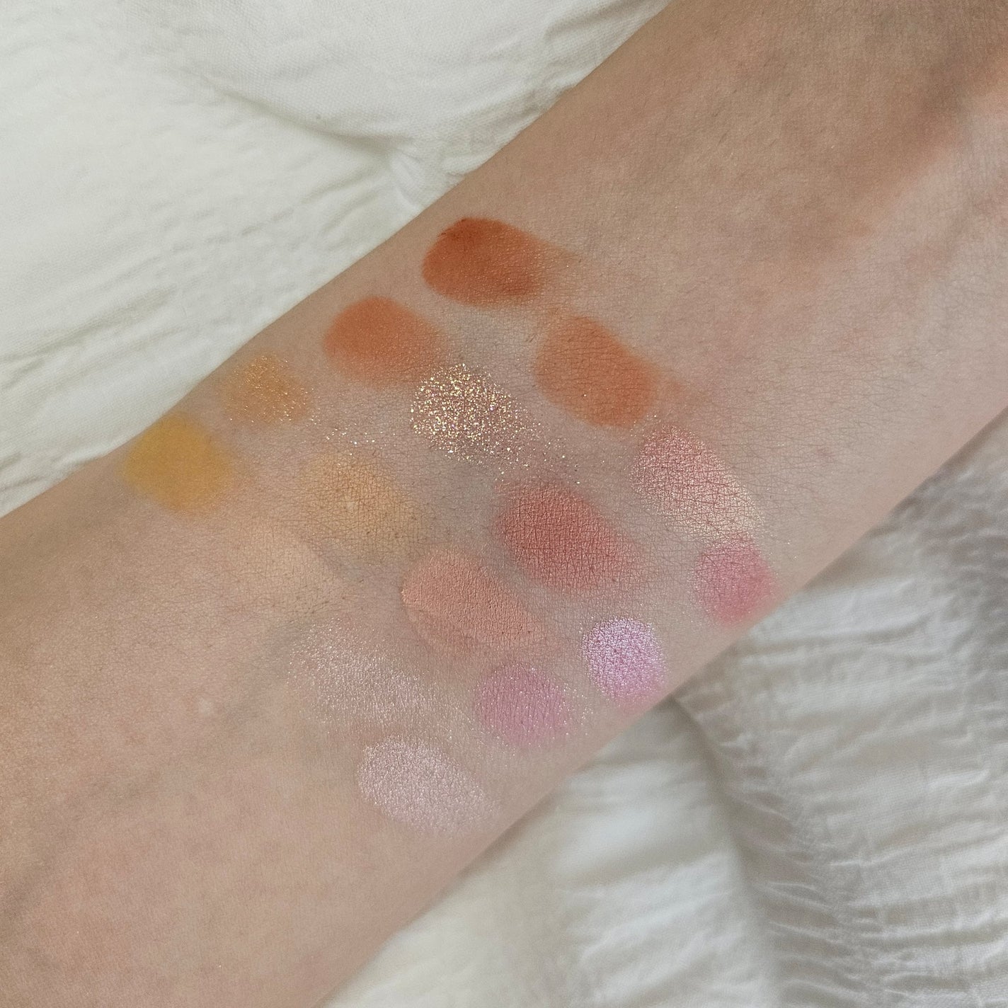 ソフトブラーリングアイパレット/wakemake/アイシャドウパレットを使ったクチコミ(3枚目)